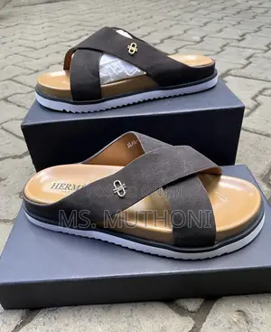 Hermès Infra Sandals in Khaki Suede Size 39-45
