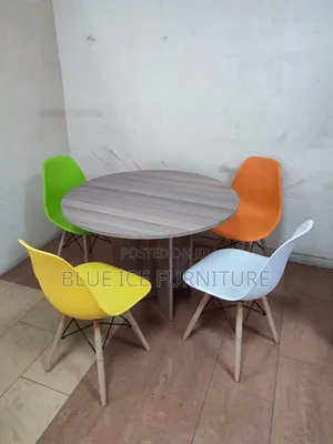 Round MDF Dining Table With Eames Chair