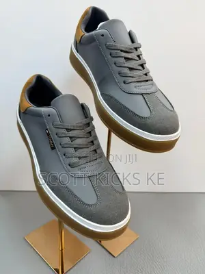 High Quality Men Casual Shoes