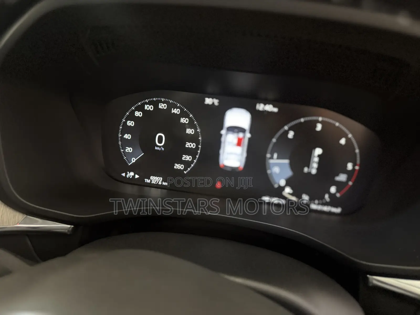 Volvo XC60 2019 Silver