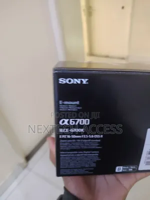 Sony A6700 With (16-50mm) Lens Kit