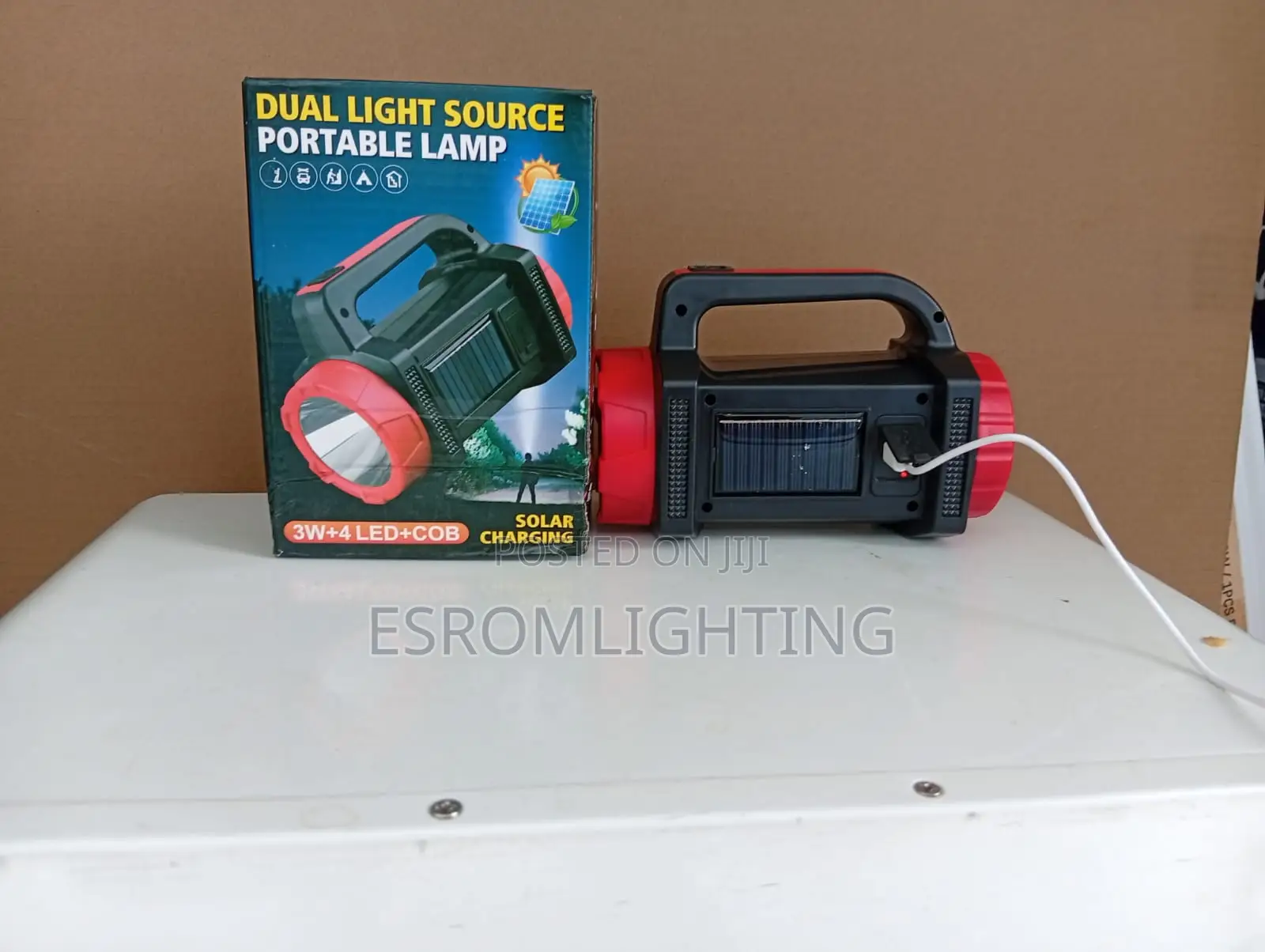 Solar Dual Light Source Portable Lamp