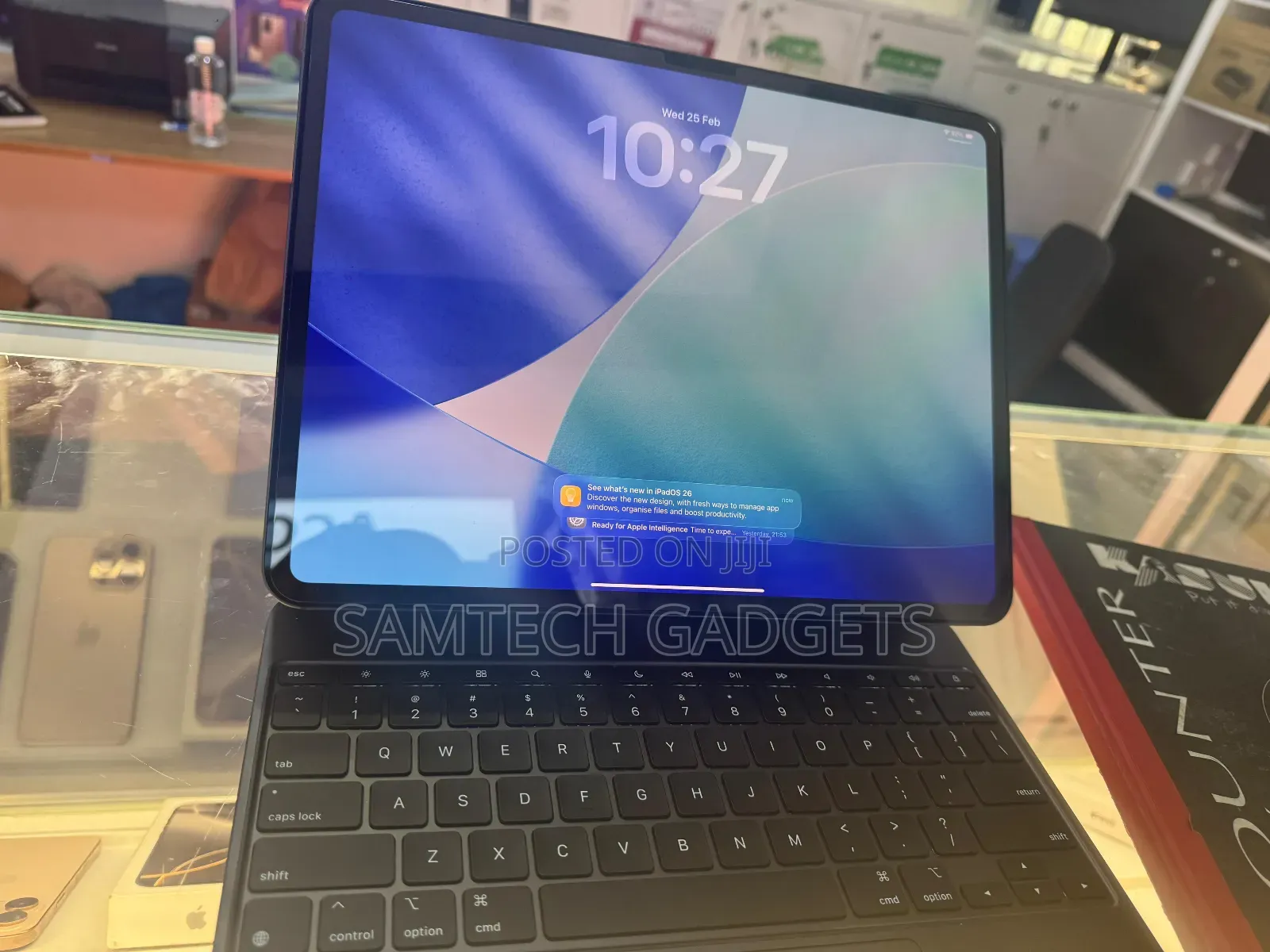 Apple iPad Pro 13 (2025) 256 GB Gray