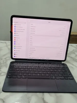 Apple iPad Pro 13 (2025) 256 GB Gray