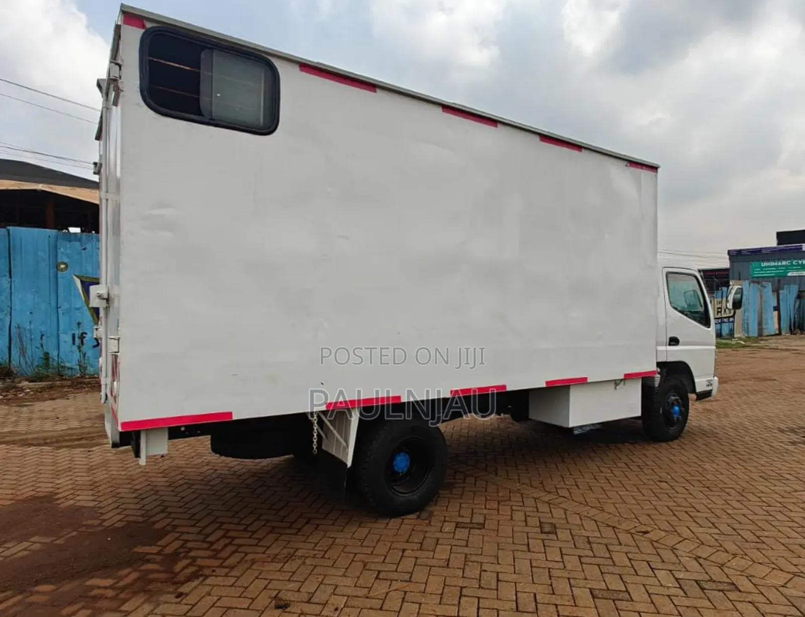 Mitsubishi Canter