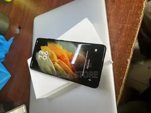 New Samsung Galaxy S21 Ultra 5G 128 GB Black