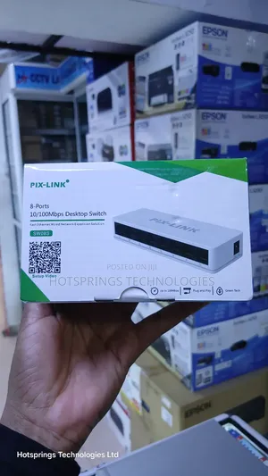 Pix-Link 8-Port 10/100mbps Desktop Switch