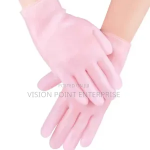 Silicone Moisturised Gloves
