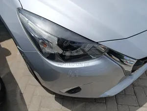 Mazda Demio 2019 Silver