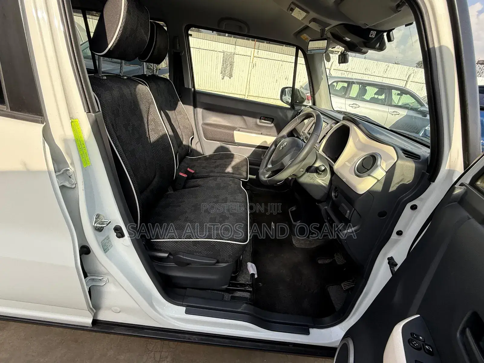 Suzuki Hustler 2019 White