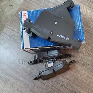 Bosch Front Brake Pads for BMW X3 F25 – Premium Oem-Quality Upgrade