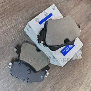 Frey Front Brake Pads for BMW X1 F48 – Oem-Style Everyday Upgrade