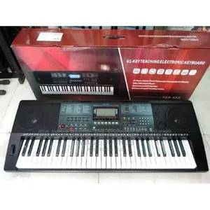 PSR 483 Electronic Keyboard 61 Keys