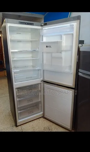 Super Clean Fridge ( Samsung )