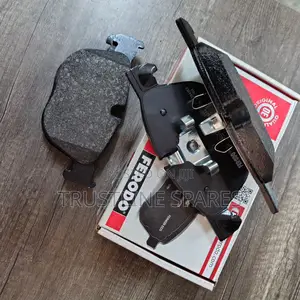 Ferodo Front Brake Pads for BMW E70 – Smooth Reliable Everyday Fit