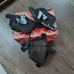 Febi Front Brake Pads for Vw Passat B6 – Quiet Everyday Upgrade