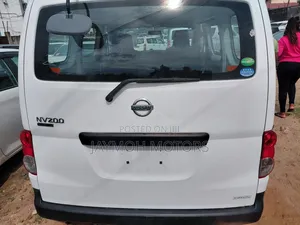 Nissan NV200 2019 White