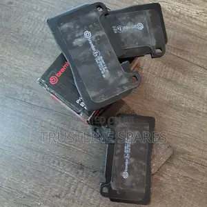 Brembo Front Brake Pads for Audi Q5 – Premium Smooth Stopping Upgrade