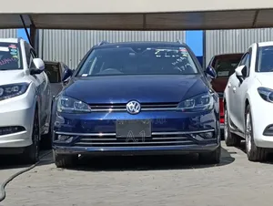 Volkswagen Golf 2018 Blue