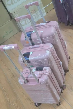 Unbreakable Polypropylene 3-Piece Hardshell Suitcase Set