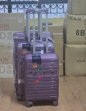 3 in 1 Hard Shell Travel Suitcase Set With Spinner Wheels