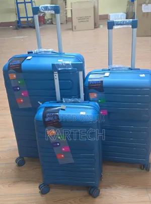 Stylish 3-in-1 Rolling Suitcase Travel Set