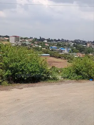 3 Acres Plot for Sale in Chokaa, Hurlingham