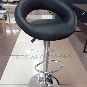 Contemporary Height-Adjustable Bar Chair With Footrest