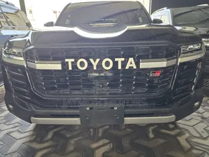 Toyota Land Cruiser 2023 Black