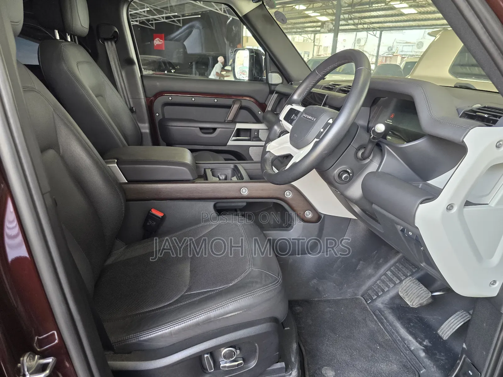 Land Rover Defender 2023 Maroon