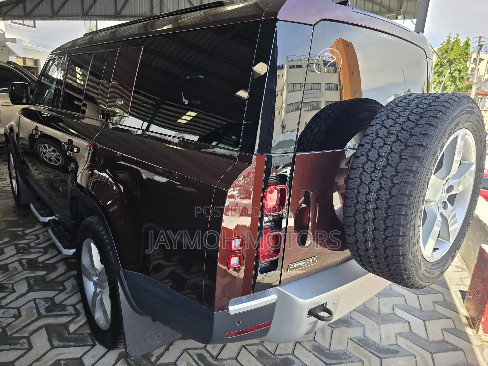 Land Rover Defender 2023 Maroon