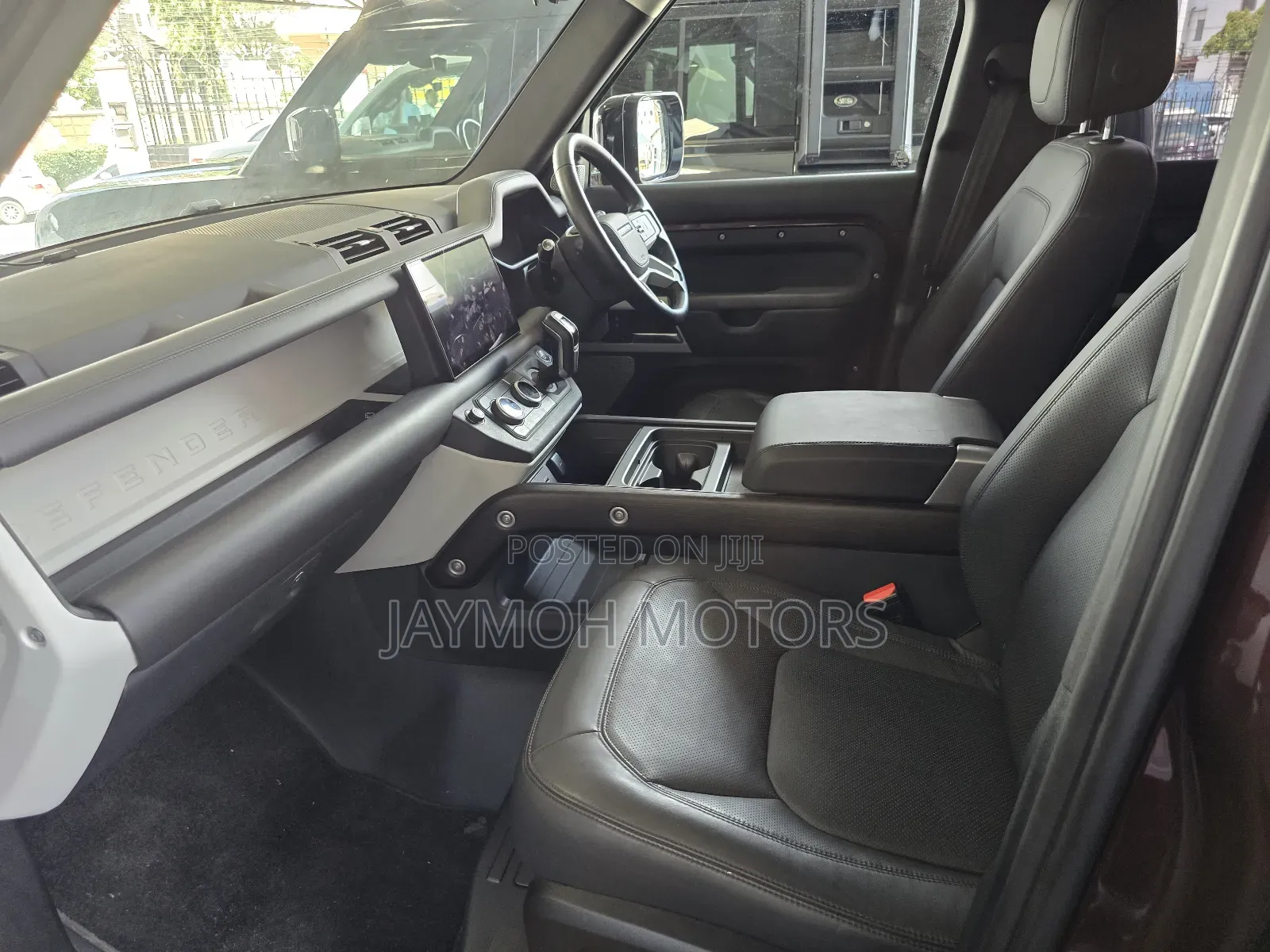 Land Rover Defender 2023 Maroon