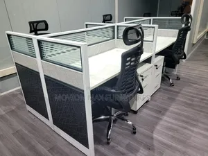 4way Black White Workstation