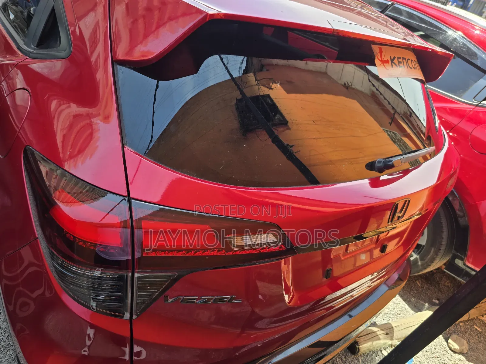 Honda Vezel 2019 Red