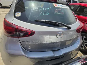 Mazda 2 2019 Silver
