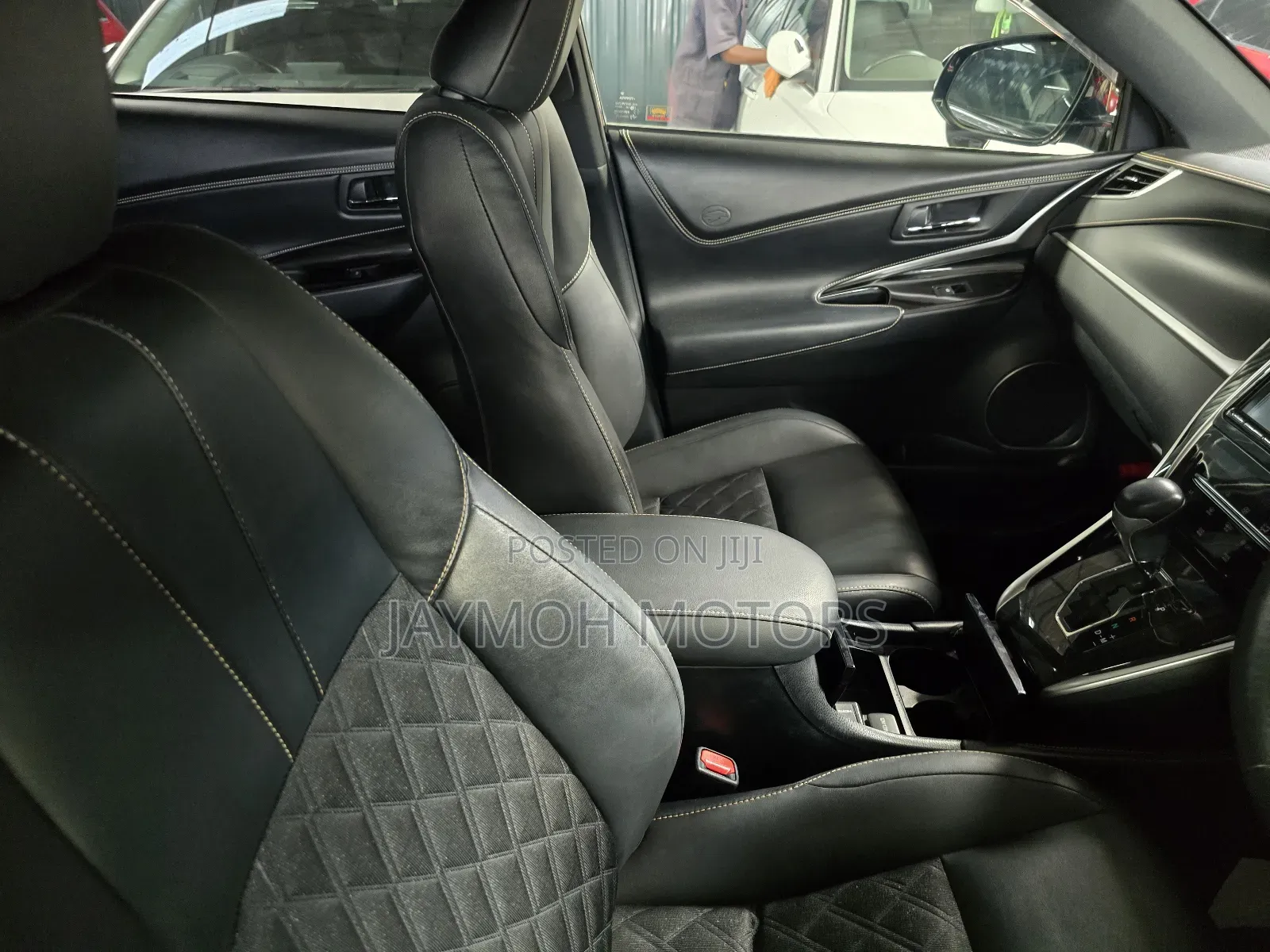 Toyota Harrier 2018 Blue