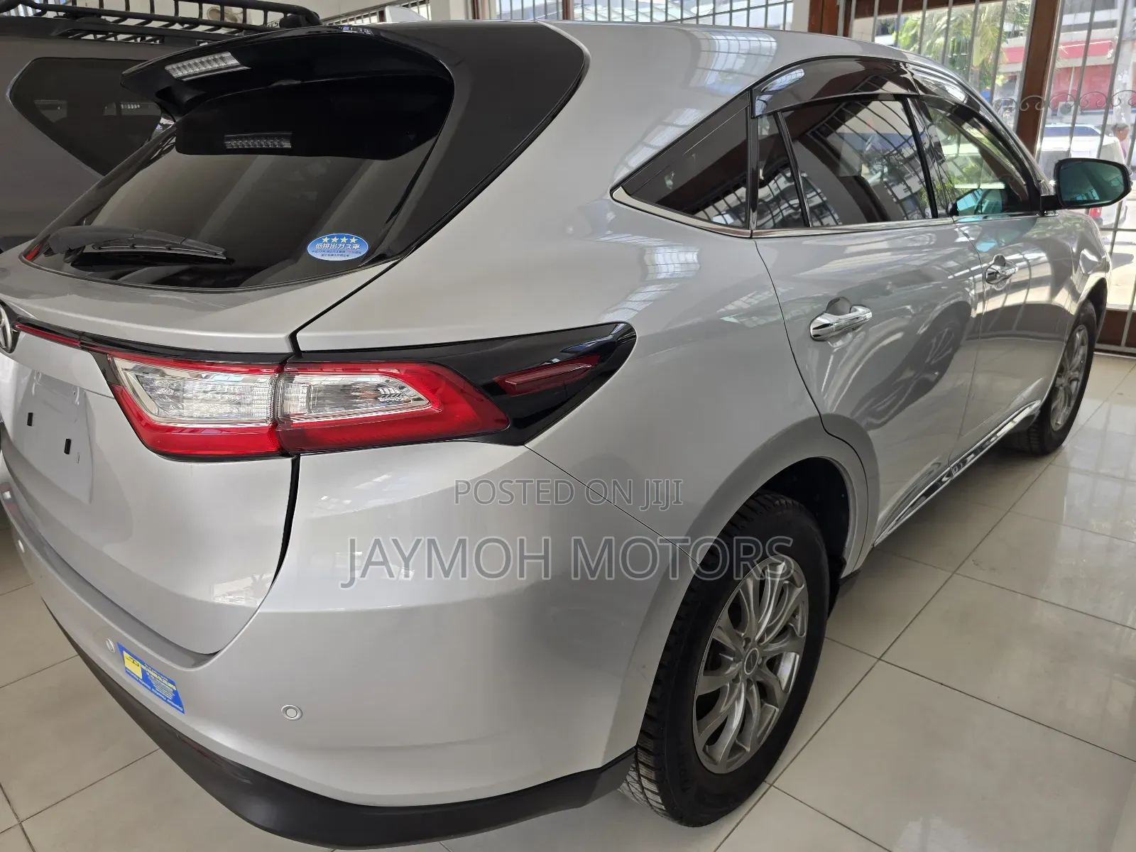 Toyota Harrier 2018 Silver