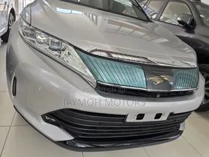 Toyota Harrier 2018 Silver