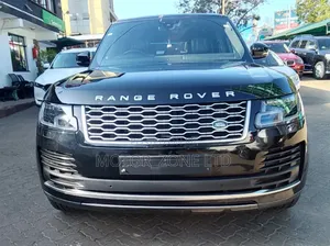 Land Rover Range Rover Vogue 2018 Black