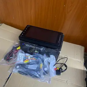 5. Android 13 Smart Car Stereo 8 Core 4g+64g With GPS Wifi