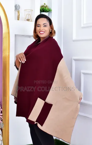 Stylish 2 Colors Ponchos With Pockets