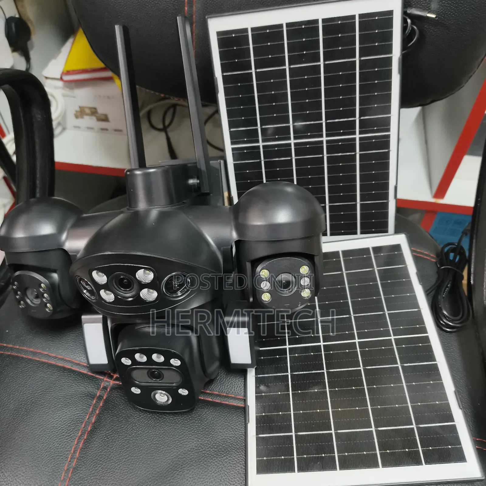 Aov 4 Lens 4g Dual Panel Solar Powered PTZ