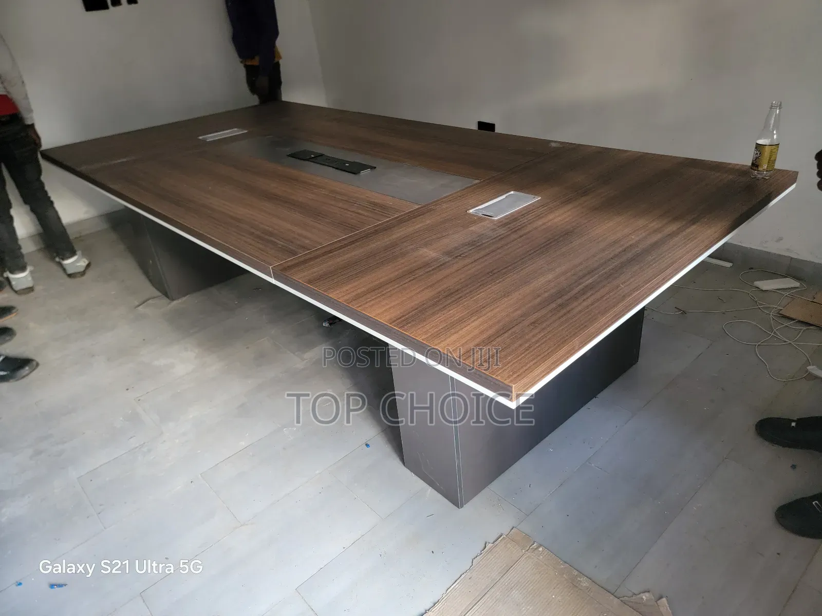 Conference Table 3m
