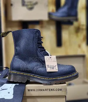 Martens 1460 Pascal High Cut Size 38-45