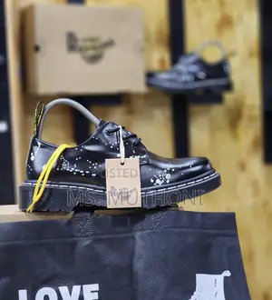 Very Quality Dr. Martens Airwair Low-Cut* _38 39 40 41 42 43 44 45_