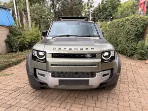 Land Rover Defender First Edition 2021 Green