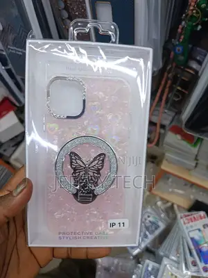 Butterflies With Magsafe Case - iPhone 11