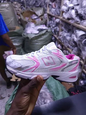 New Balance 530 Sneakers