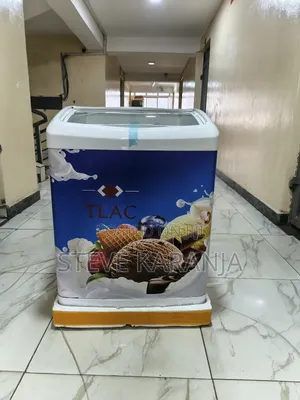 Tlac Showcase Freezer 156l Capacity