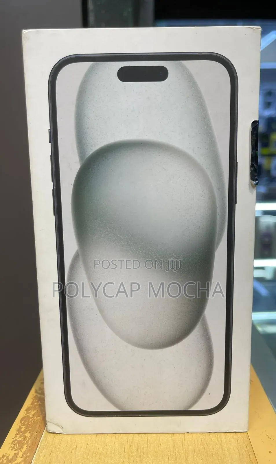 New Apple iPhone 15 Plus 256 GB Silver